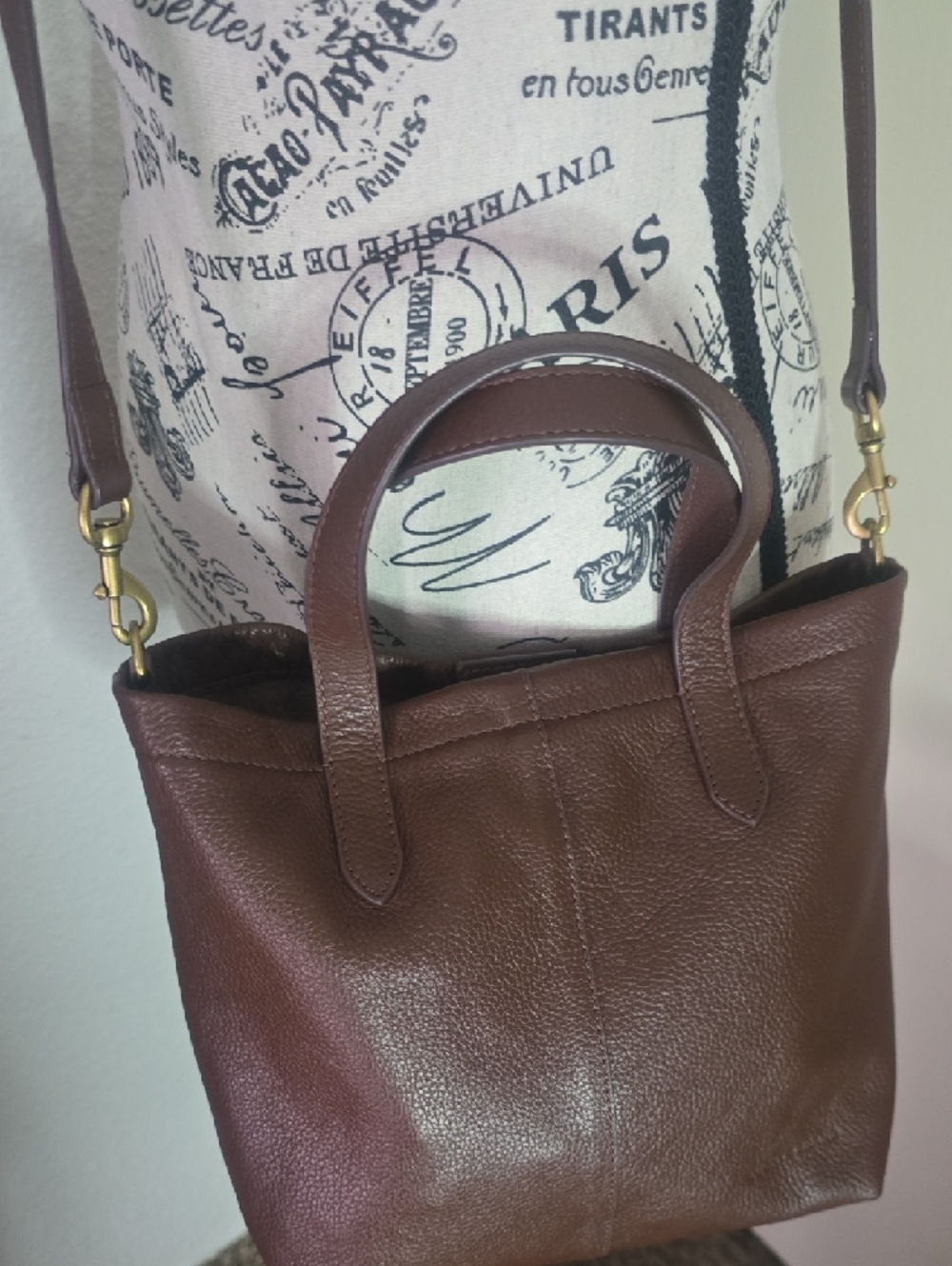 Lucky Brand Dark Brown & Gold Hardware 100% Leather Small Crossbody Bag (EUC)✨️ - Picture 5 of 13
